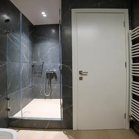 Versusartsuites Apartment Serres