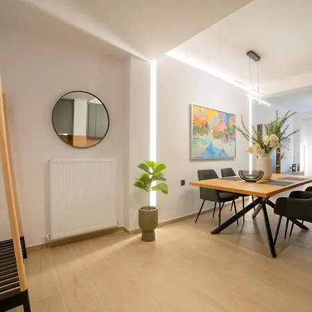 Versusartsuites Apartment